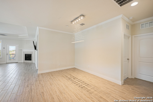 Image 6 of 49 For 3603 Daisy Spg