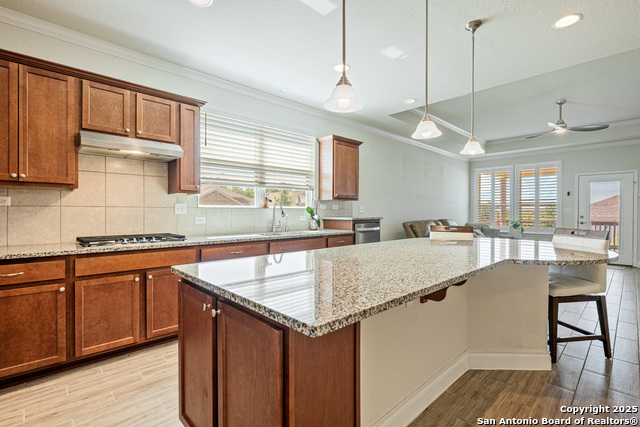 Image 8 of 49 For 3603 Daisy Spg