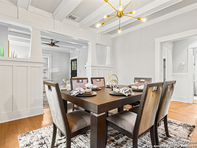 Listing photo id 4 for 545 Wickes  