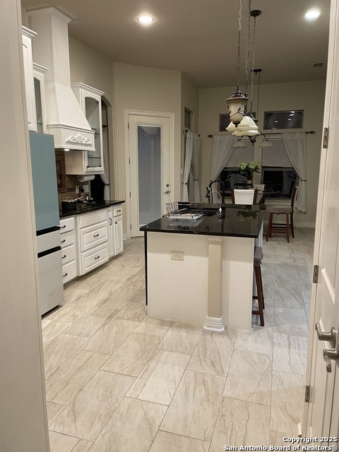 Listing photo id 9 for 101 Auburn Cove