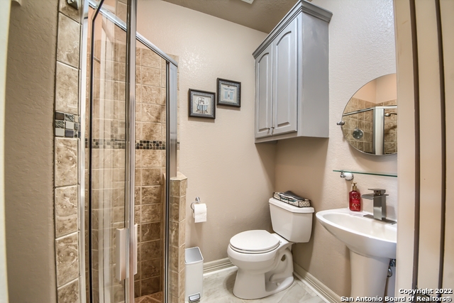 Listing photo id 26 for 101 Auburn Cove