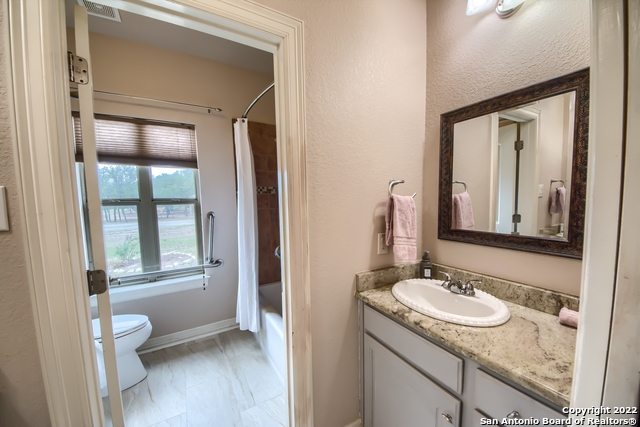 Listing photo id 28 for 101 Auburn Cove