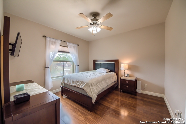 Listing photo id 29 for 101 Auburn Cove