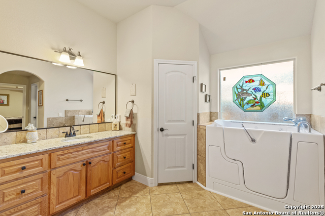 Image 10 of 44 For 1212 Doe Run Hollow