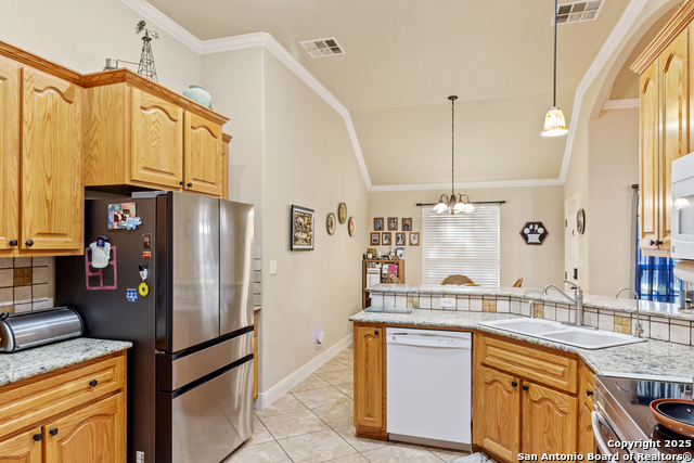 Image 5 of 44 For 1212 Doe Run Hollow