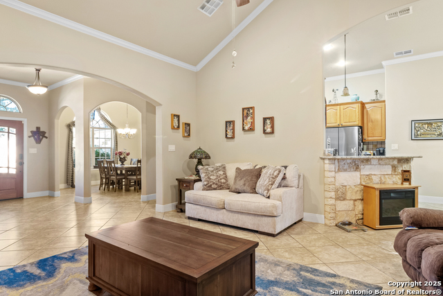 Image 6 of 44 For 1212 Doe Run Hollow