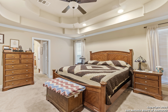 Image 8 of 44 For 1212 Doe Run Hollow