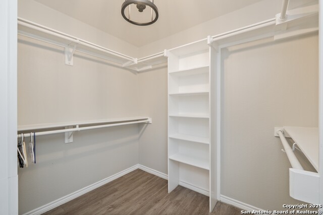 Listing photo id 17 for 206 Club View West