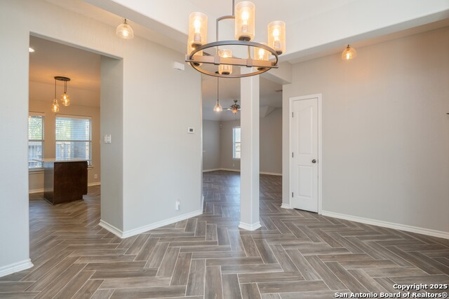Listing photo id 4 for 206 Club View West