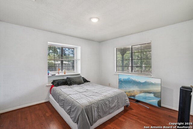 Listing photo id 21 for 1290 Hidden Oaks