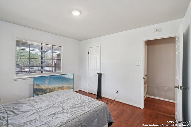 Listing photo id 22 for 1290 Hidden Oaks