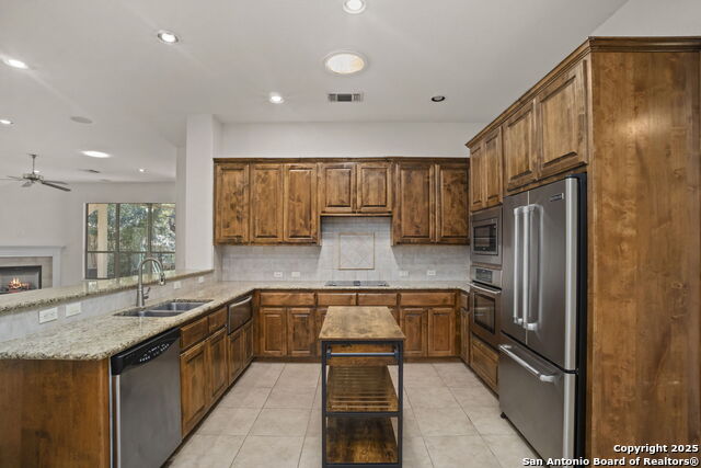 Listing photo id 14 for 130 Grassmarket