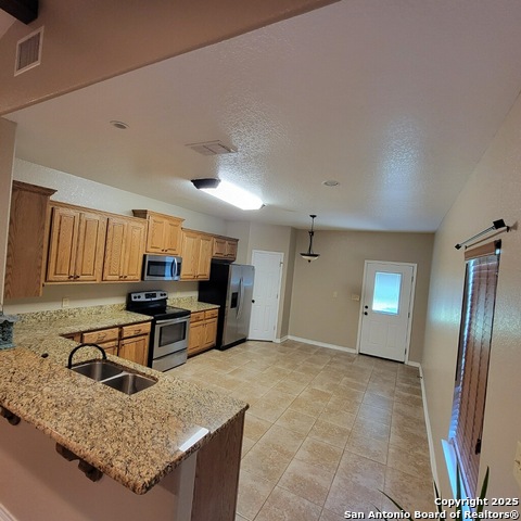 Image 4 of 21 For 1104 Poplar