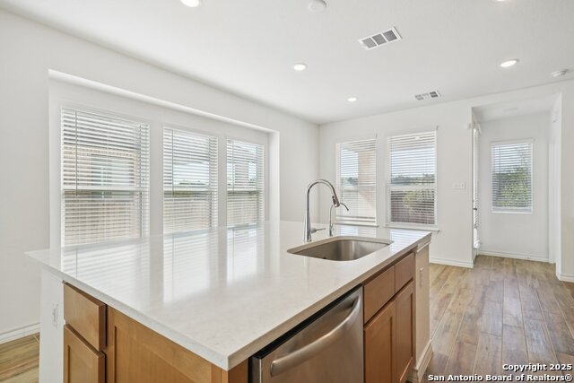 Listing photo id 14 for 10833 Coppola