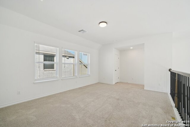 Listing photo id 31 for 10833 Coppola