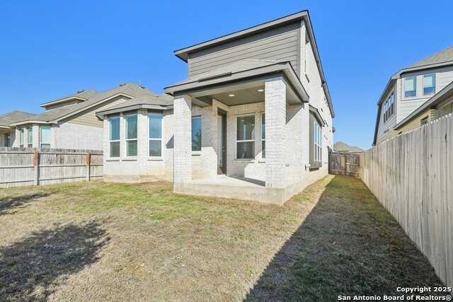 Listing photo id 33 for 10833 Coppola