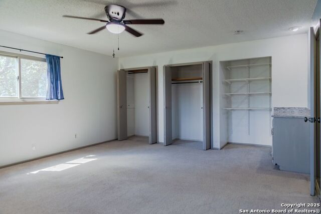 Listing photo id 27 for 2034 Encino Vista