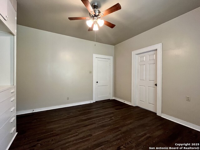 Image 22 of 35 For 124 Gifford St