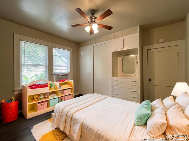 Image 6 of 35 For 124 Gifford St