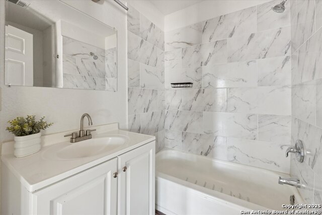 Image 9 of 13 For 2315 21st