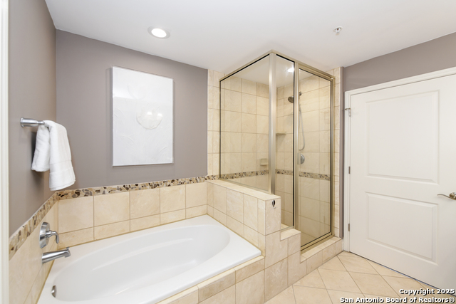Image 25 of 64 For 215 Center St  1307