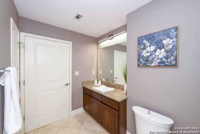 Image 27 of 64 For 215 Center St  1307