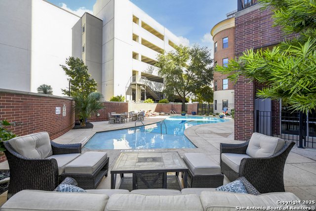 Image 38 of 64 For 215 Center St  1307