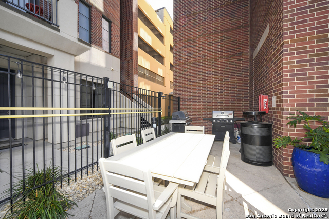Image 42 of 64 For 215 Center St  1307