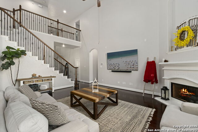 Image 10 of 37 For 5319 Anemone