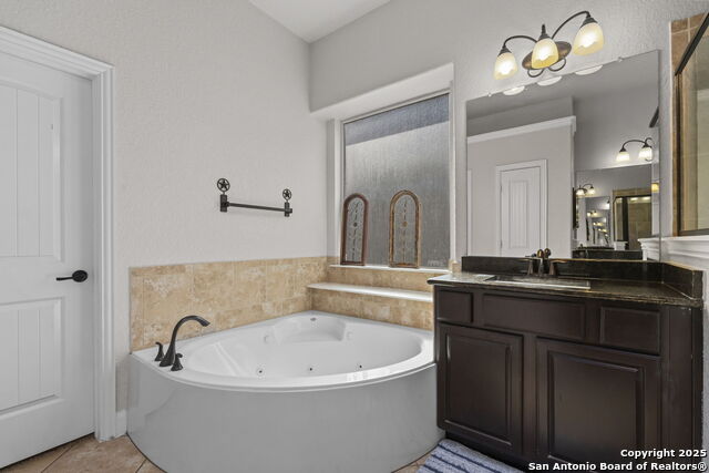 Image 22 of 37 For 5319 Anemone