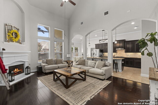 Image 8 of 37 For 5319 Anemone