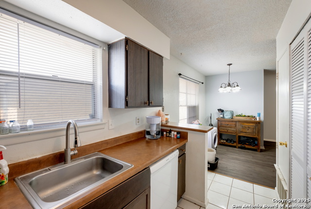 Image 8 of 18 For 923 Vance Jackson Rd  708