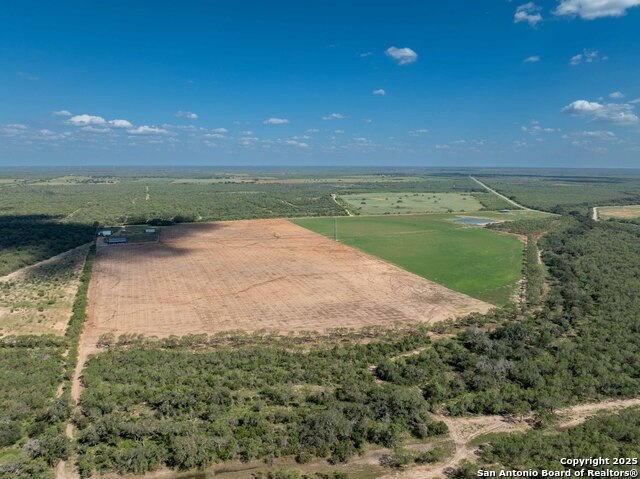 Listing photo id 0 for 444 County Road 748