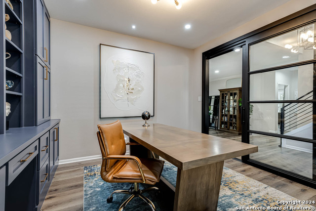 Image 10 of 48 For 806 Lari Dawn