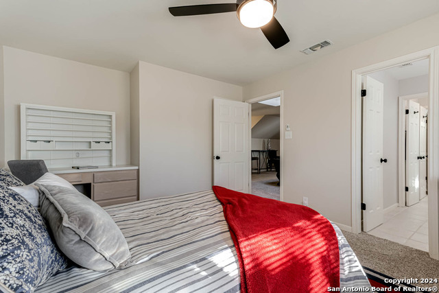 Image 37 of 48 For 806 Lari Dawn