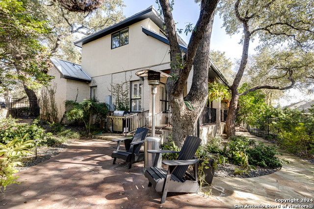 Image 45 of 48 For 806 Lari Dawn