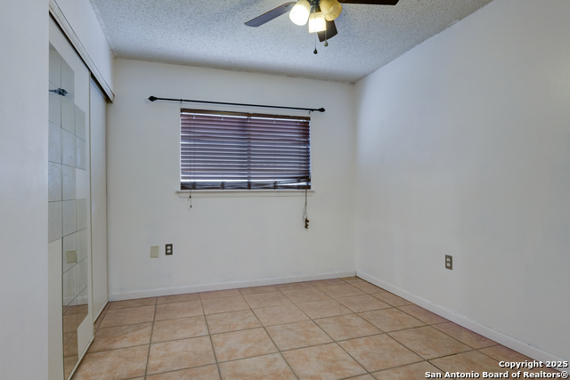 Image 12 of 23 For 5818 Brambletree