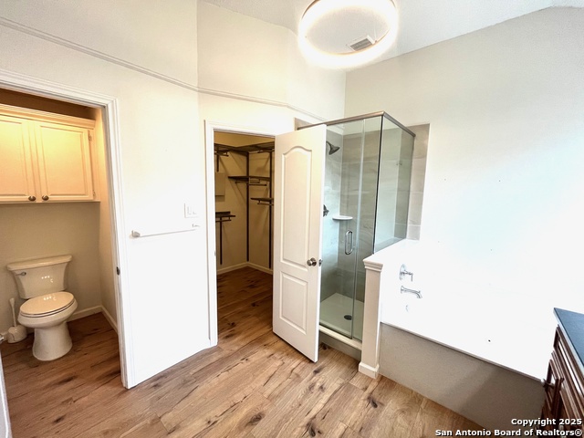 Listing photo id 12 for 3823 Sage Ridge