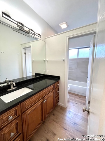 Listing photo id 16 for 3823 Sage Ridge