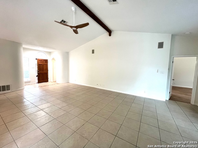 Listing photo id 4 for 3823 Sage Ridge