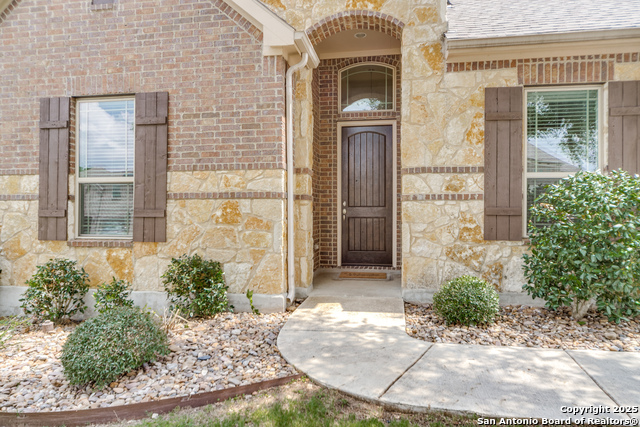 Details for 233 Branson Falls, Boerne, TX 78006