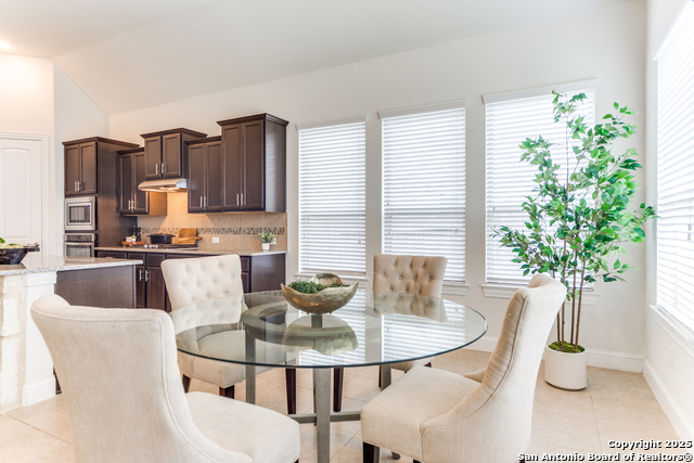 Image 13 of 30 For 233 Branson Falls