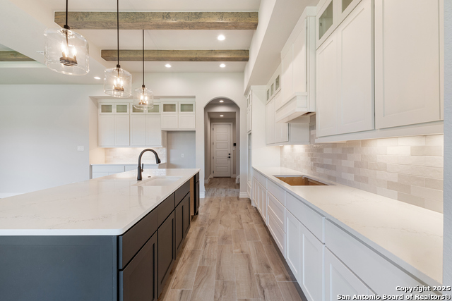 Listing photo id 12 for 278 Allen Ave