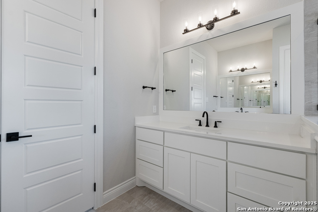 Listing photo id 26 for 278 Allen Ave