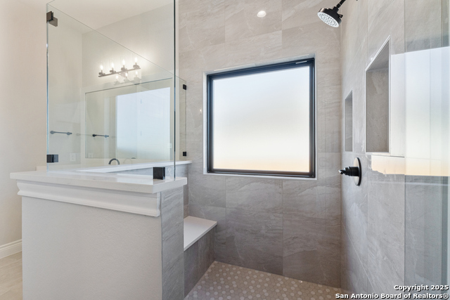 Listing photo id 27 for 278 Allen Ave