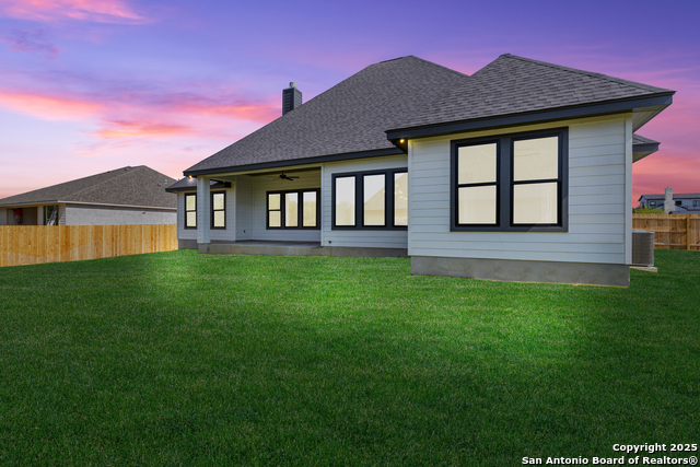 Listing photo id 31 for 278 Allen Ave