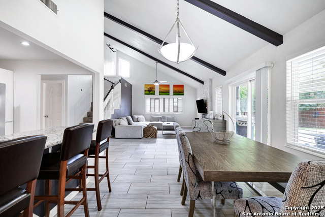 Image 14 of 36 For 13319 Stairock