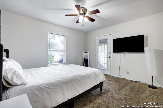 Image 23 of 36 For 13319 Stairock