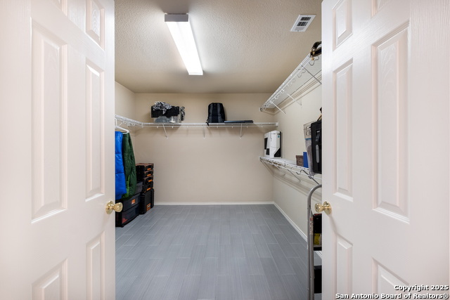 Image 17 of 26 For 17211 Eldon Rock