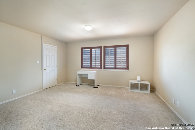 Image 19 of 26 For 17211 Eldon Rock